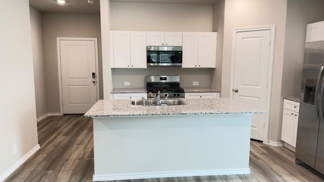 16625 LAGUNA VISTA Street, Fort Worth, TX 76247