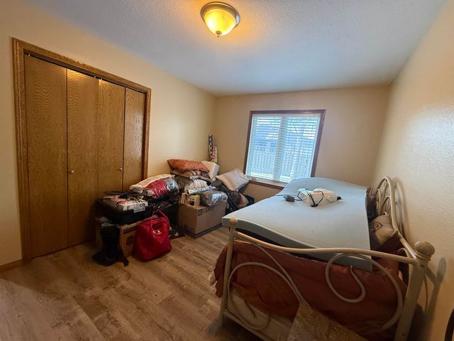 418 SW 23RD ST, Minot, ND 58701