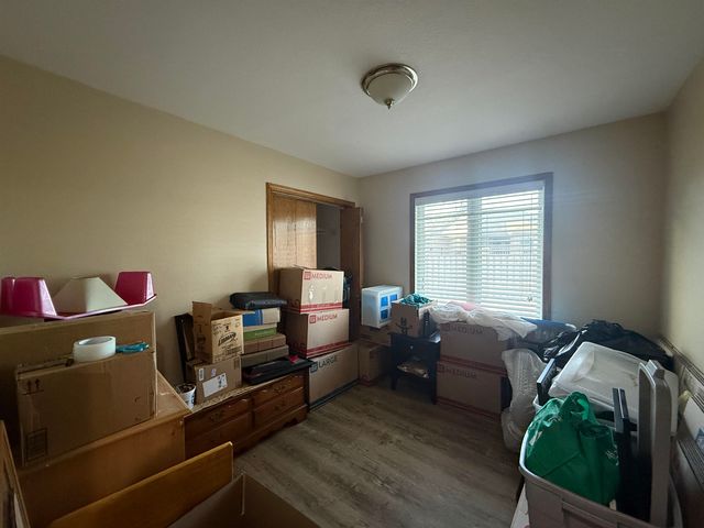 418 SW 23RD ST, Minot, ND 58701