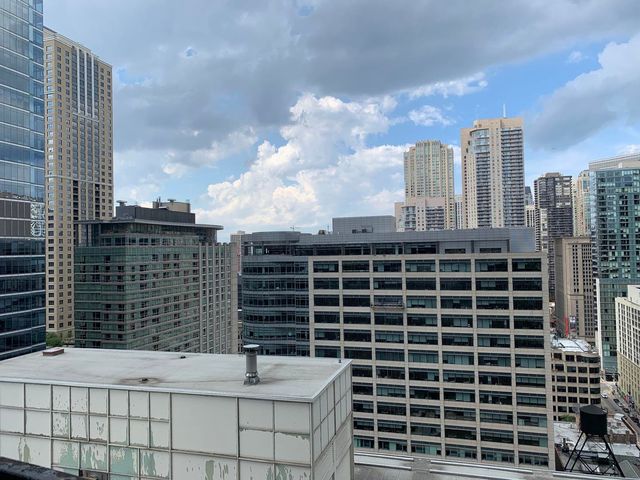 300 N STATE Street 2627, Chicago, IL 60654