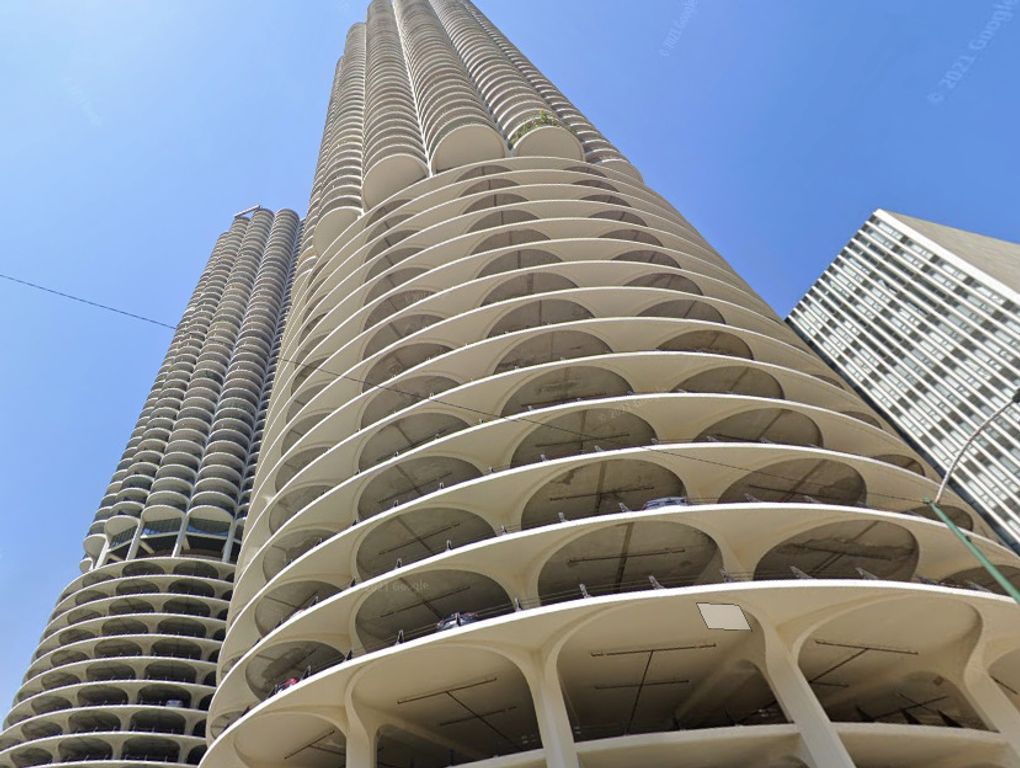 300 N STATE Street 2627, Chicago, IL 60654