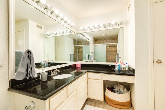 921 Marine Drive 120, Galveston, TX 77550