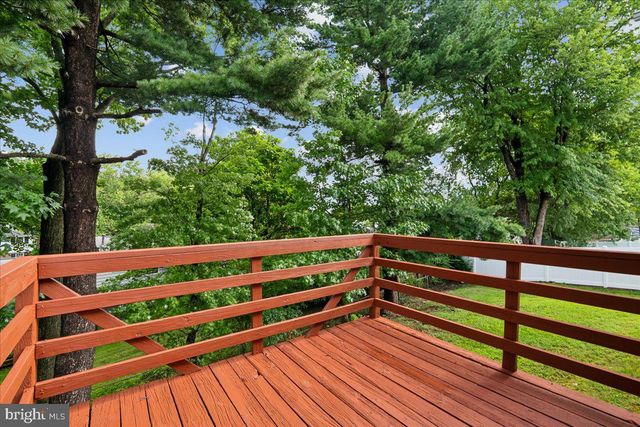 5004 STEWART CT, College Park, MD 20740