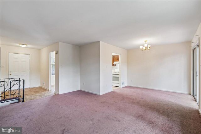 5004 STEWART CT, College Park, MD 20740