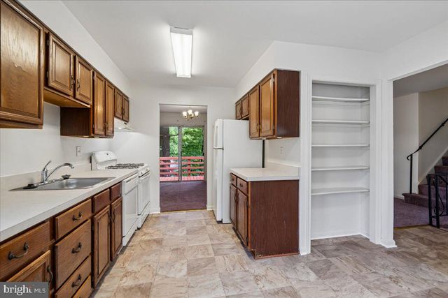 5004 STEWART CT, College Park, MD 20740