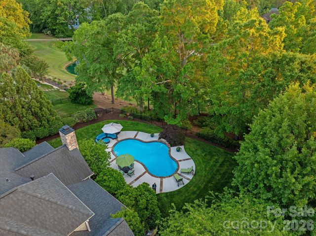 3008 Saint Andrews Court, Fort Mill, SC 29707