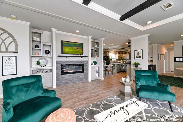 6193 County Road 434, Stockdale, TX 78160