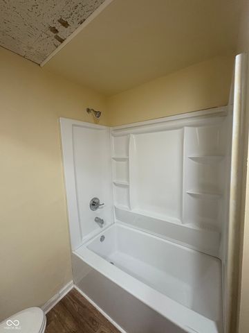 3448 Kinnear Avenue, Indianapolis, IN 46218