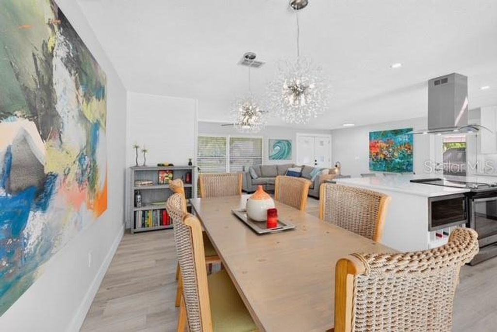 Image 17 of property listing at 1321 CARLTON STREET, Longwood, FL 32750