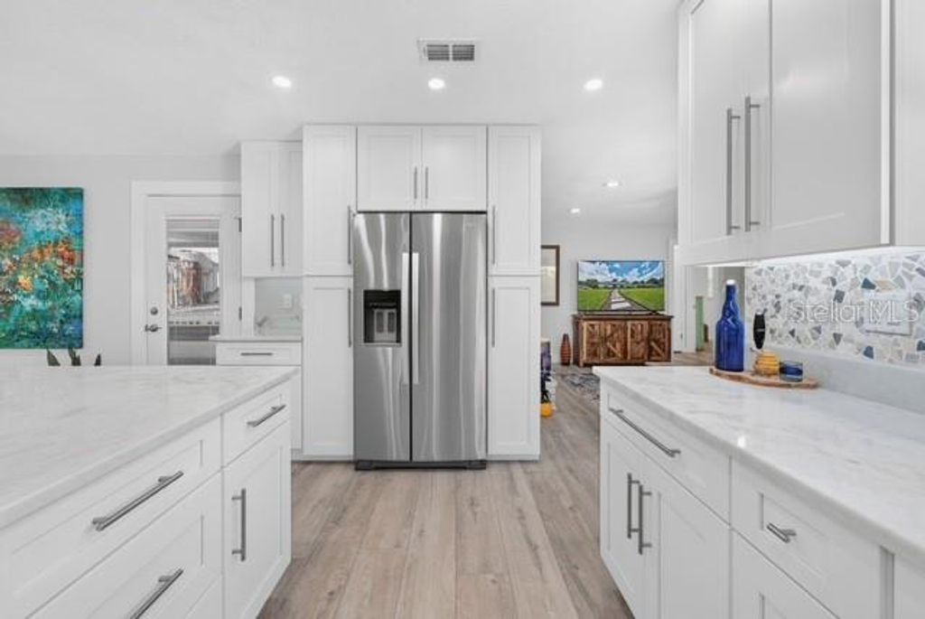 Image 19 of property listing at 1321 CARLTON STREET, Longwood, FL 32750