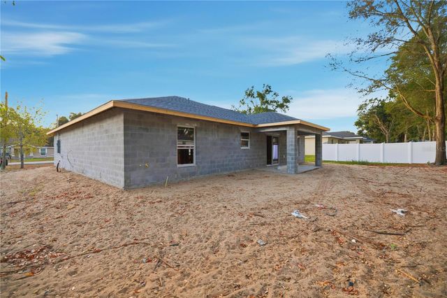 6728 CHERRY RD, Ocala, FL 34472