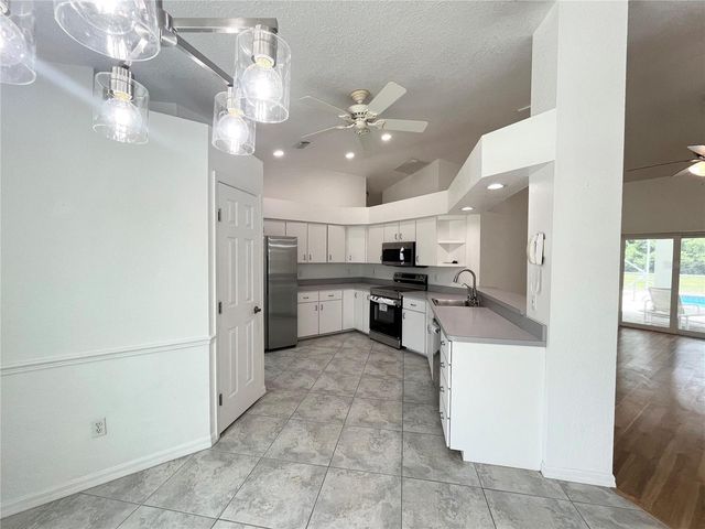 7558 SW 103RD LOOP, Ocala, FL 34476