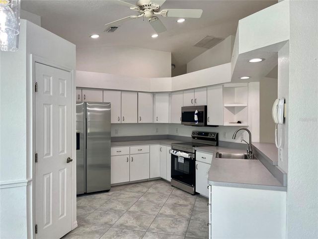 7558 SW 103RD LOOP, Ocala, FL 34476