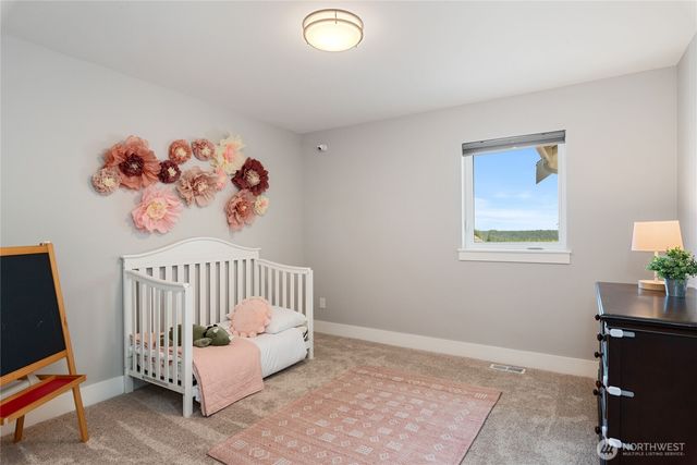 381 E Benson Ridge Road, Grapeview, WA 98546