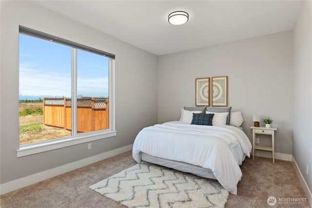 381 E Benson Ridge Road, Grapeview, WA 98546