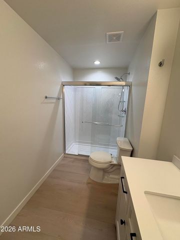 121 E SANTA CRUZ Drive, Tempe, AZ 85282