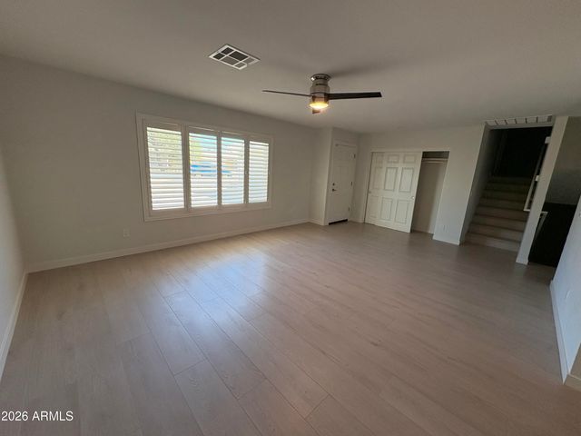 121 E SANTA CRUZ Drive, Tempe, AZ 85282