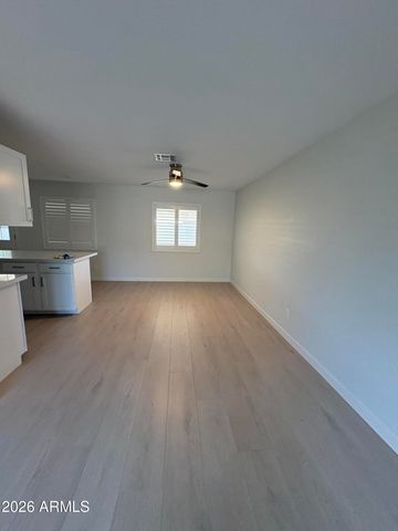 121 E SANTA CRUZ Drive, Tempe, AZ 85282