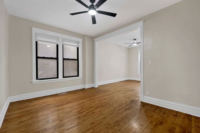 614 S Loomis Street 1, Chicago, IL 60607