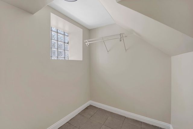 614 S Loomis Street 1, Chicago, IL 60607