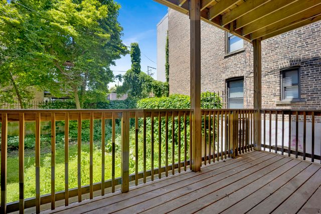 614 S Loomis Street 1, Chicago, IL 60607