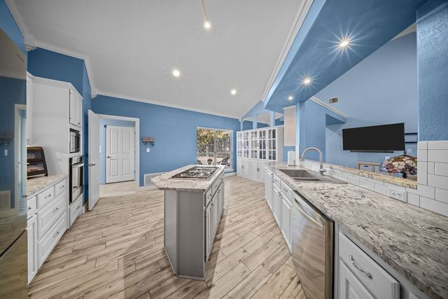 831 Union Hill Road, Ennis, TX 75119