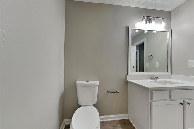 3975 Crestwater Lane, Snellville, GA 30039