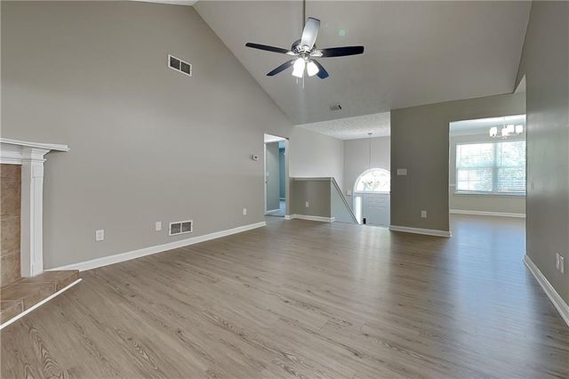 3975 Crestwater Lane, Snellville, GA 30039