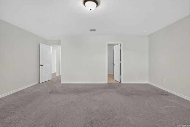 3536 Under Par, San Antonio, TX 78245