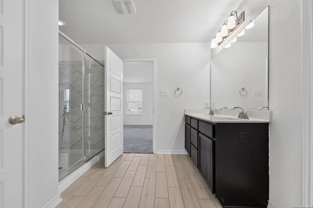 3536 Under Par, San Antonio, TX 78245