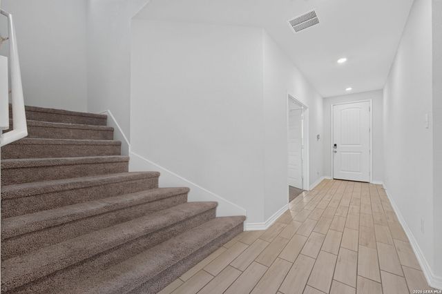 3536 Under Par, San Antonio, TX 78245