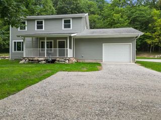 6958 N Kalorama Road, Leesburg, IN 46538
