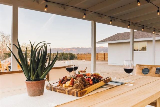 4883 Avenida La Candela, Joshua Tree, CA 92252