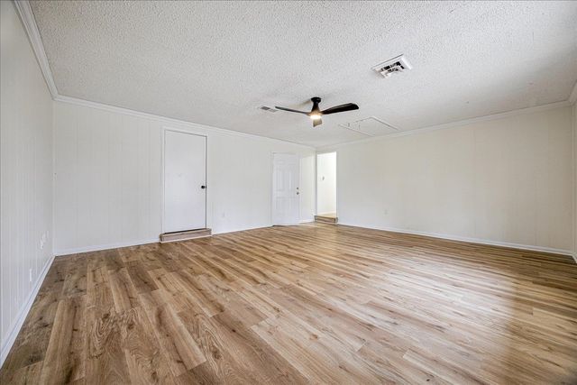 4309 BEECHCLIFF LN, Memphis, TN 38128