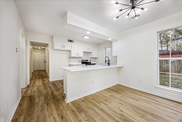 4309 BEECHCLIFF LN, Memphis, TN 38128