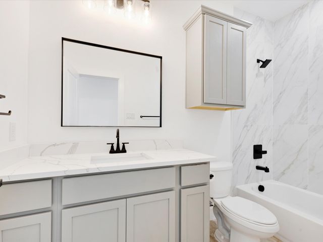 5501 Fm 879, Garrett, TX 75119