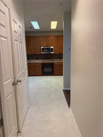 156 Leonard Street, Lewisville, TX 75057