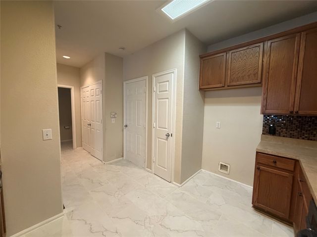 156 Leonard Street, Lewisville, TX 75057