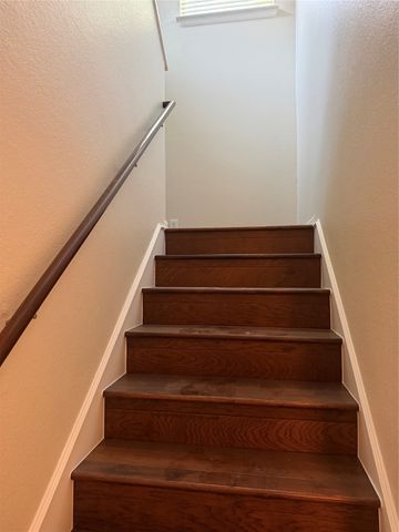 156 Leonard Street, Lewisville, TX 75057