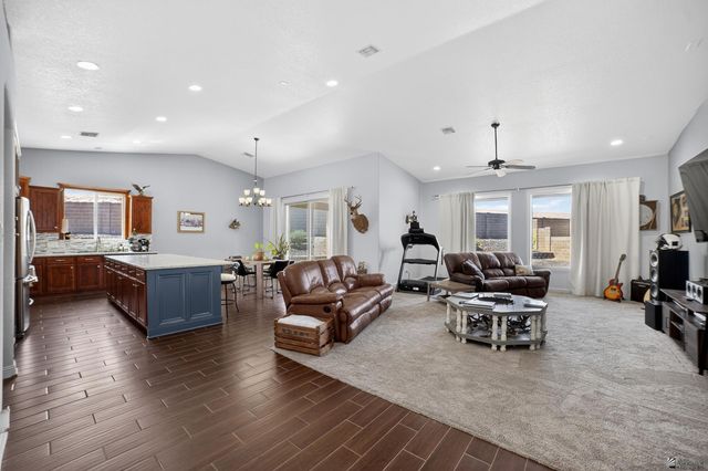 2792 S Aurora Ave, Yuma, AZ 85365