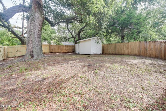 1018 27th Street, Gulfport, MS 39501