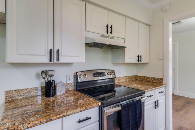 1018 27th Street, Gulfport, MS 39501