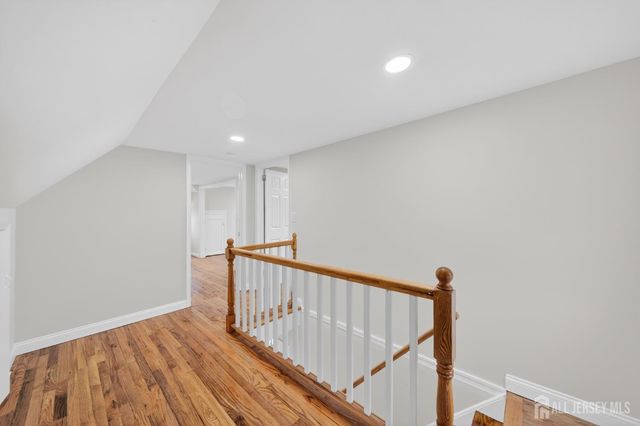 33 Cornell Street, Avenel, NJ 07001