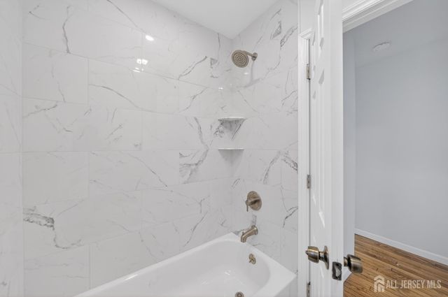 33 Cornell Street, Avenel, NJ 07001