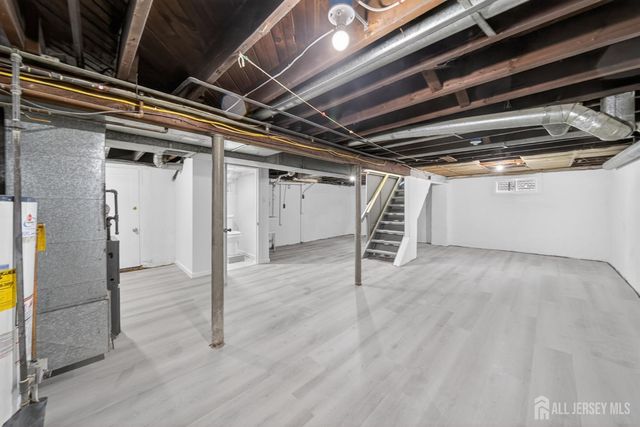 33 Cornell Street, Avenel, NJ 07001