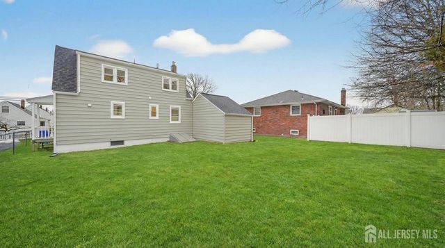 33 Cornell Street, Avenel, NJ 07001