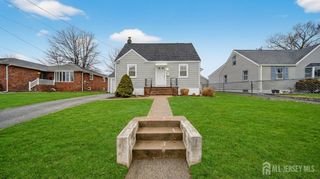 33 Cornell Street, Avenel, NJ 07001