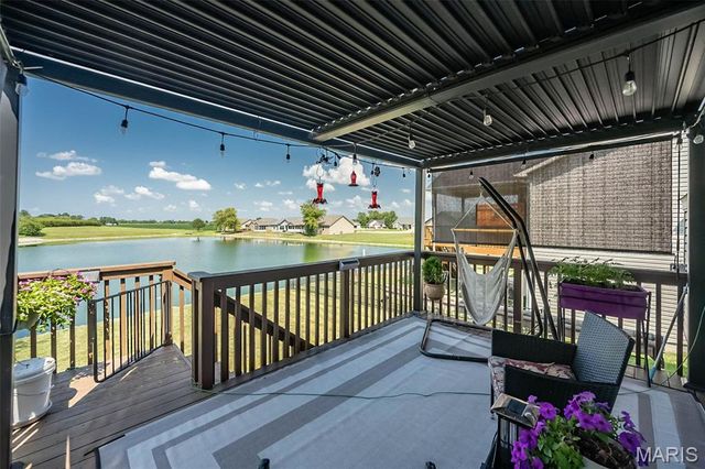 1338 Orchard Lakes Circle, Belleville, IL 62220