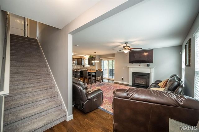 1338 Orchard Lakes Circle, Belleville, IL 62220