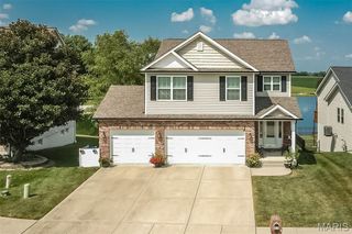 1338 Orchard Lakes Circle, Belleville, IL 62220